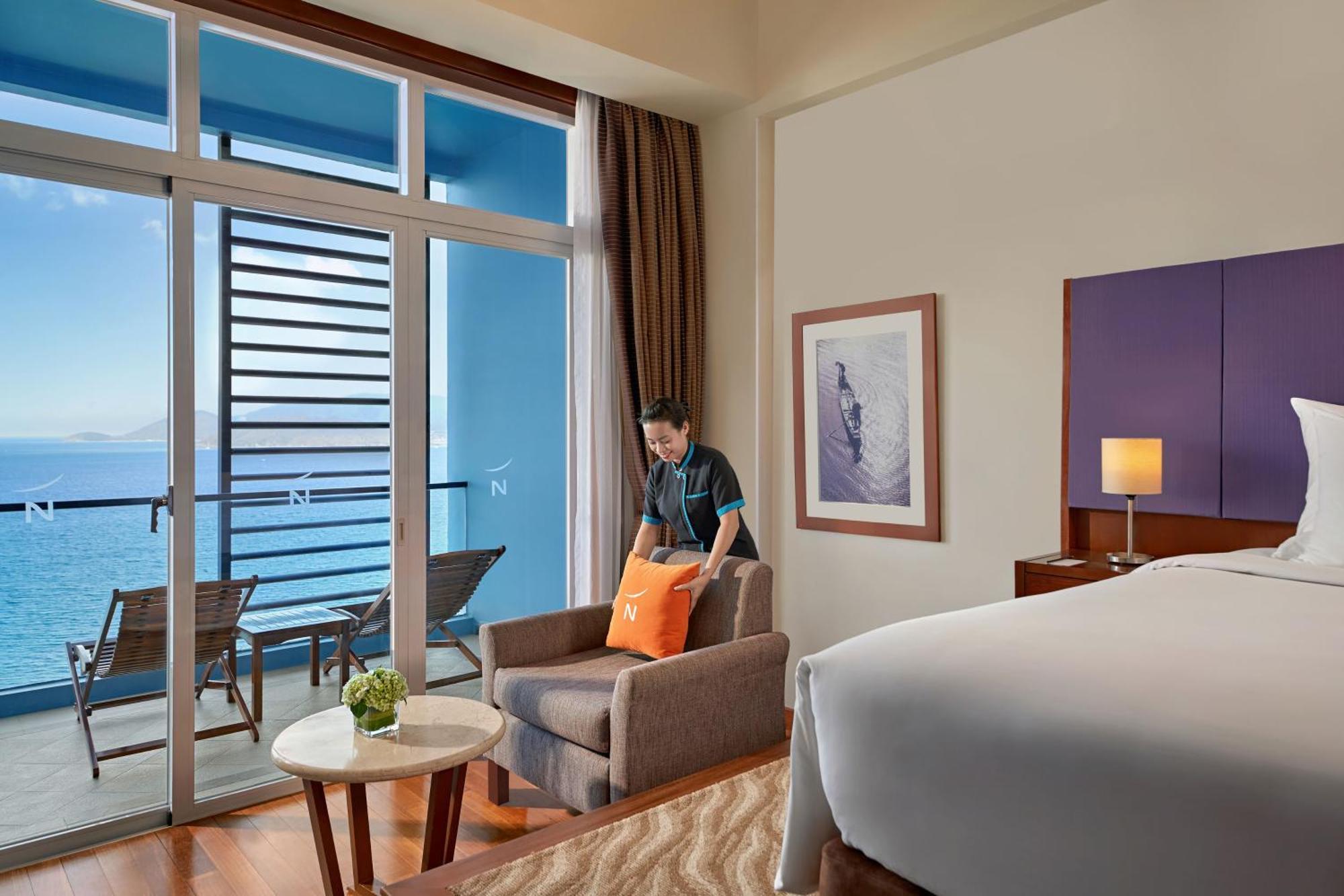 Novotel На Транг Екстериор снимка