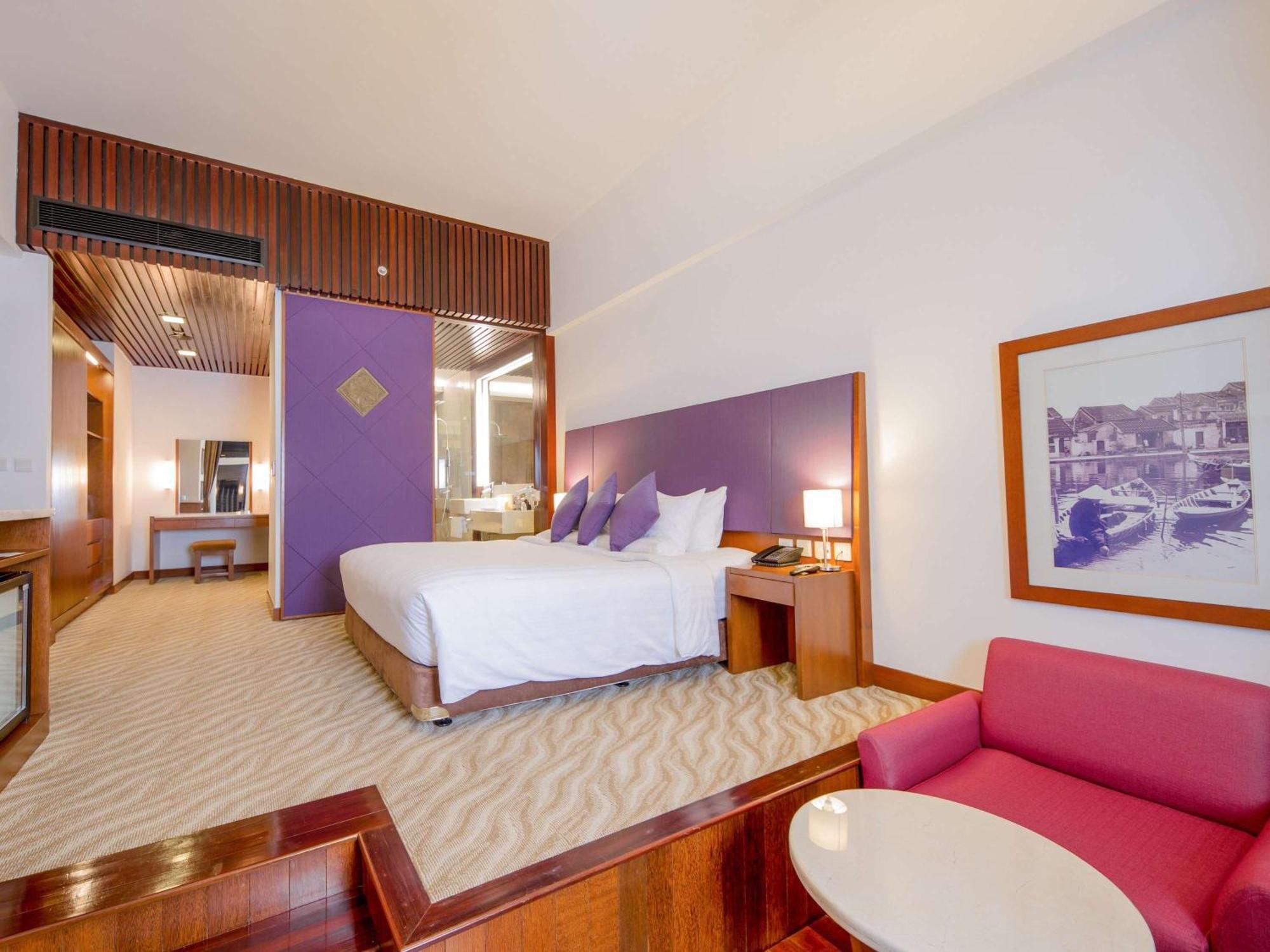 Novotel На Транг Екстериор снимка